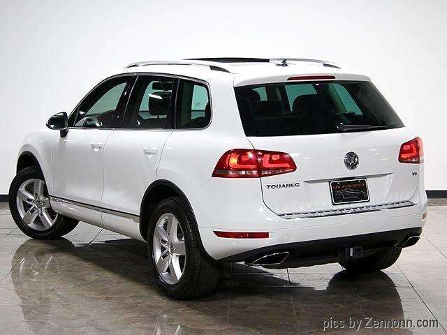 2014 Volkswagen Touareg LUX